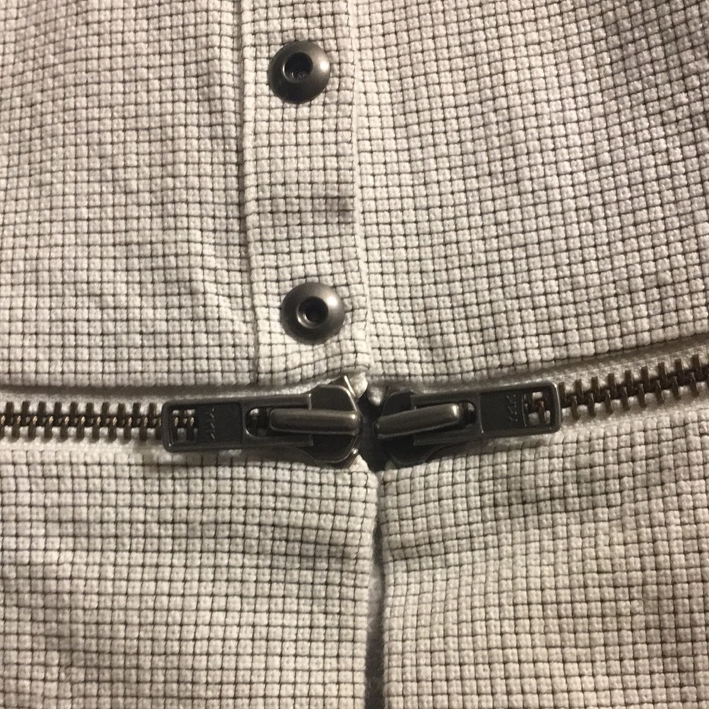 Convertible Jacket - Picture 4 of 10